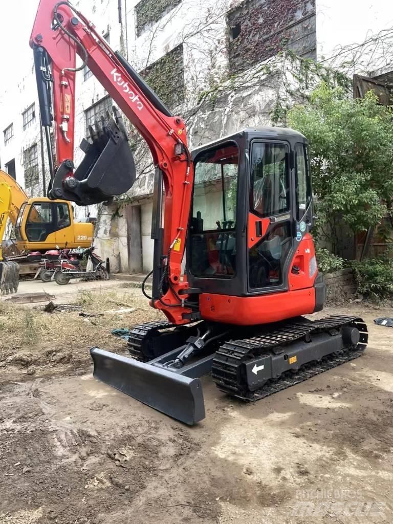 Kubota U35 Mini pelle < 7t