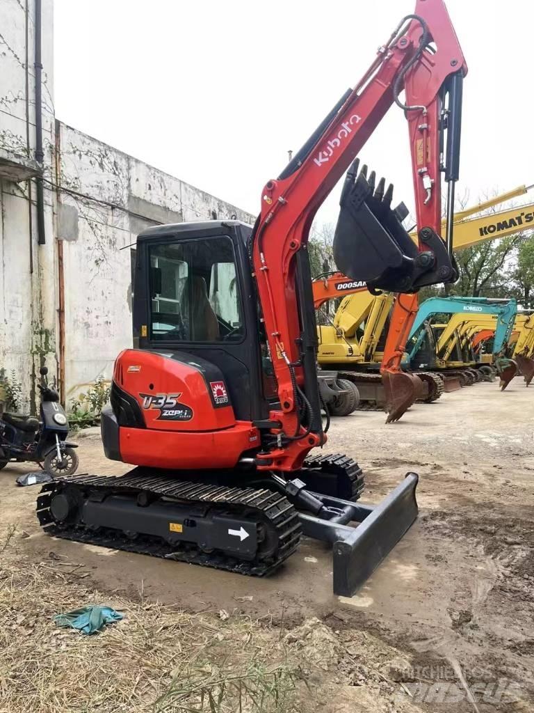 Kubota U35 Mini pelle < 7t