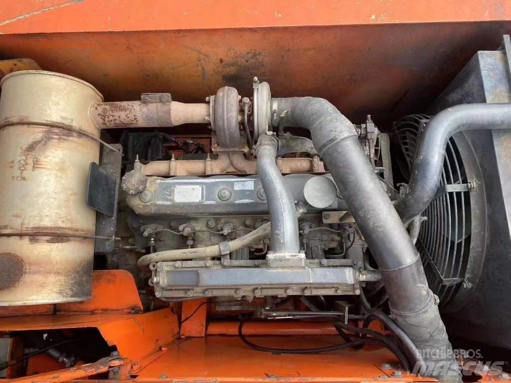 Doosan DH 225 LC-7 Pelle sur chenilles