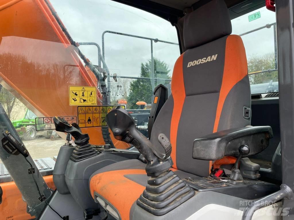 Doosan DX140LC-5 Pelle sur chenilles