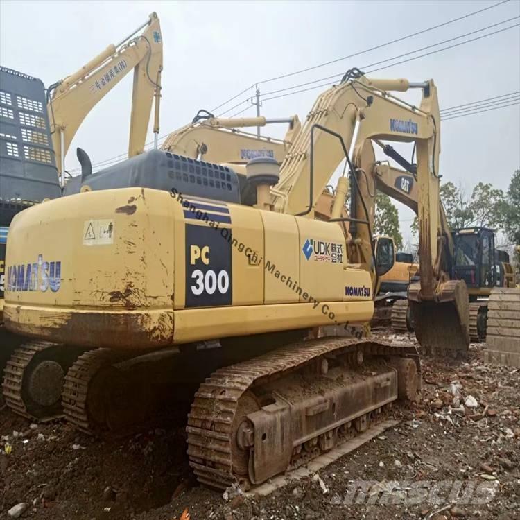 Komatsu 300 Pelle sur chenilles