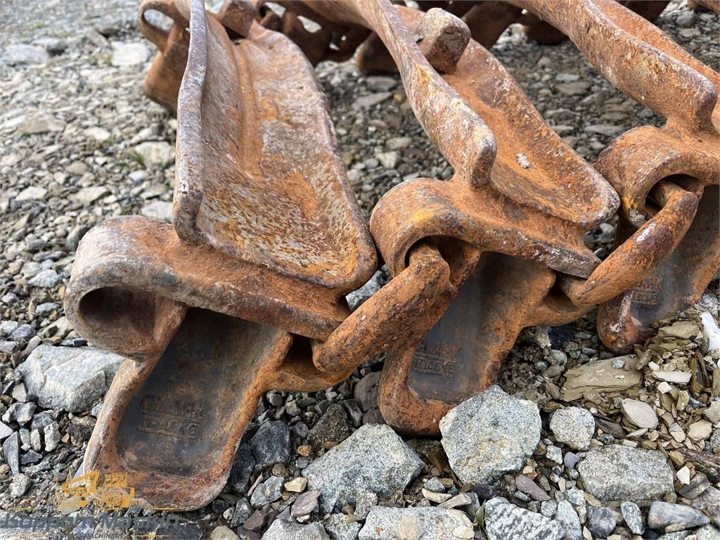 Clark ATF 600x26,5 Chaînes, chenilles