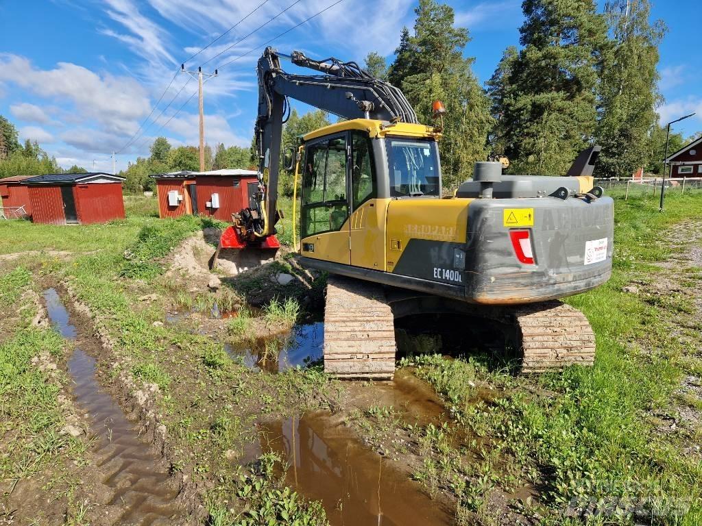 Volvo EC140DL Pelle sur chenilles