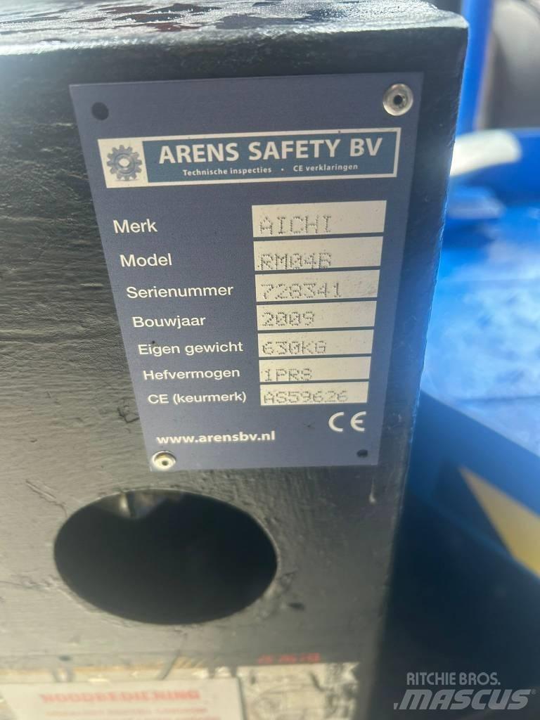 Aichi RM04B Autre nacelle élévatrice