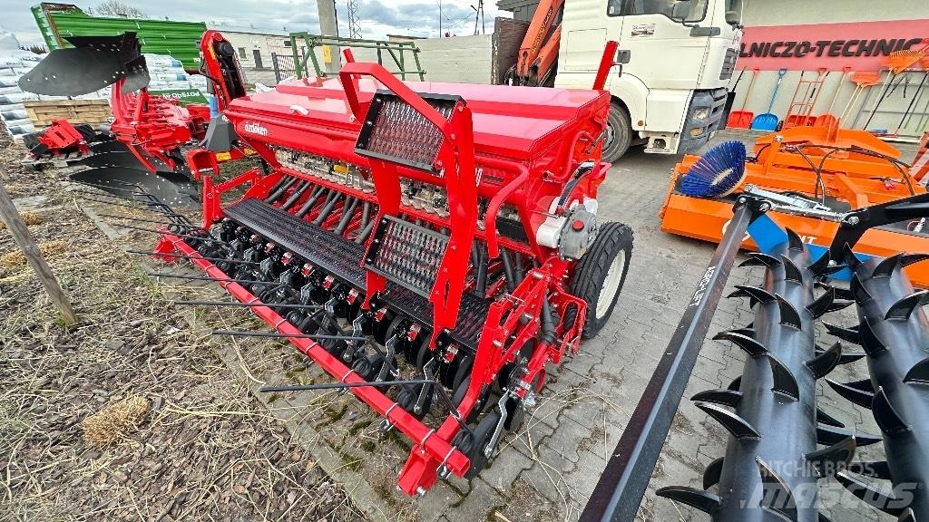 Özdöken Pertum S 300 Semoir