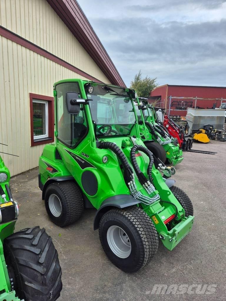 Avant 530 Chargeuse multifonction