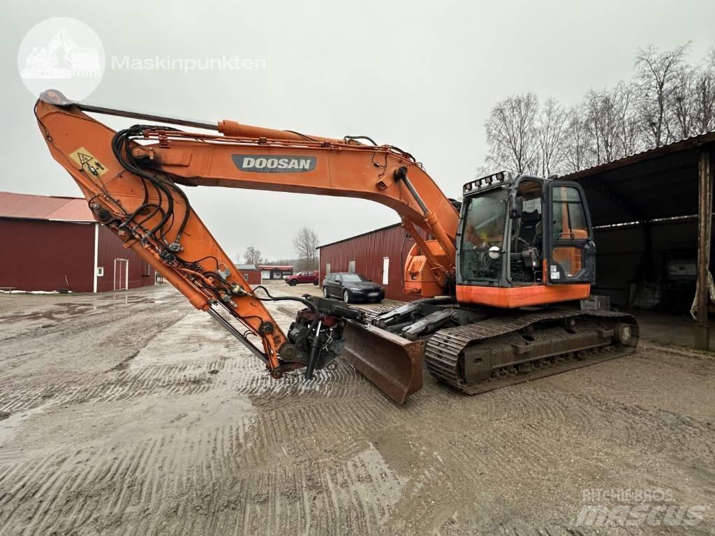 Doosan DX 235 LCR Pelle sur chenilles