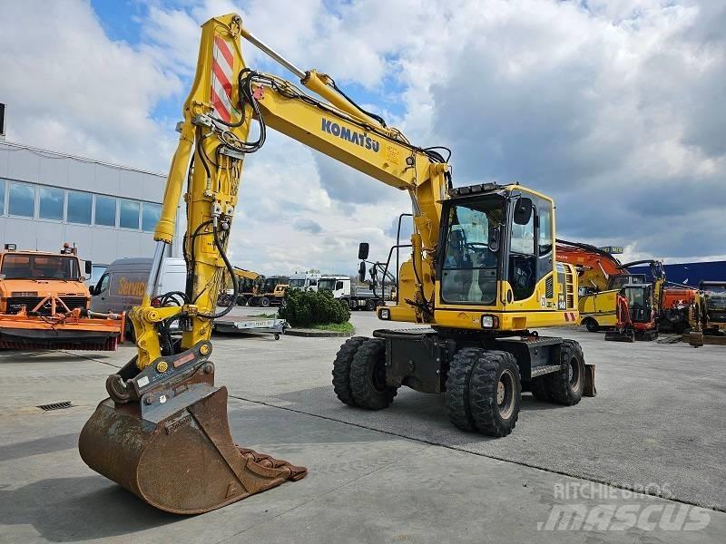 Komatsu PW 148-8 Pelle sur pneus