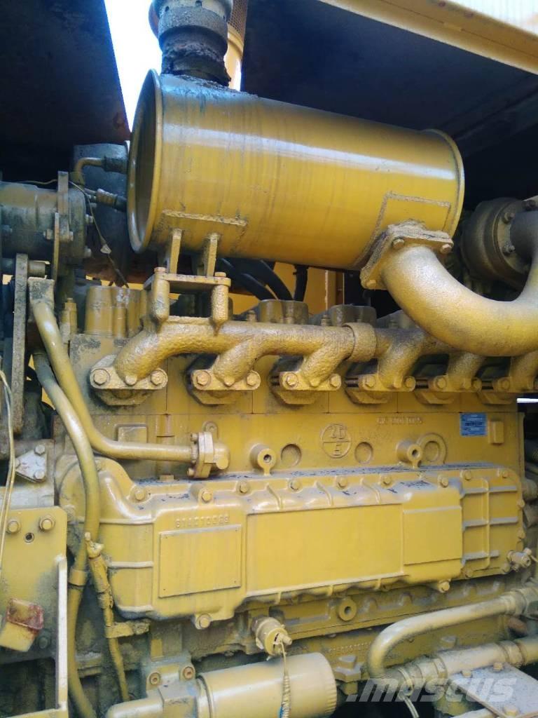 CAT 966 F Chargeuse sur pneus