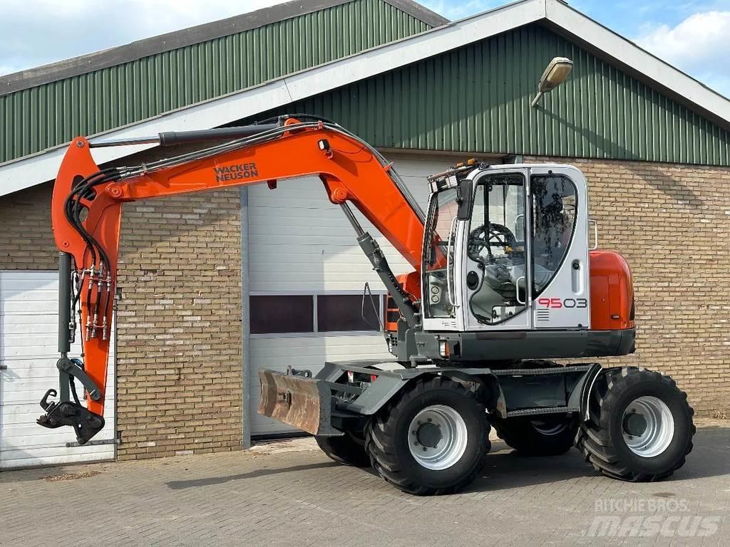 Neuson 9503 Mini pelle 7t-12t