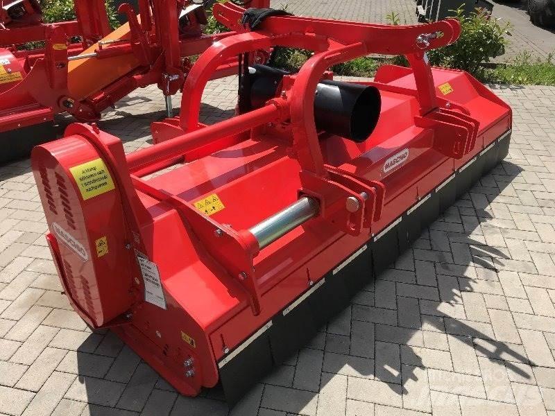 Maschio Bufalo 280 Autres matériels de fenaison