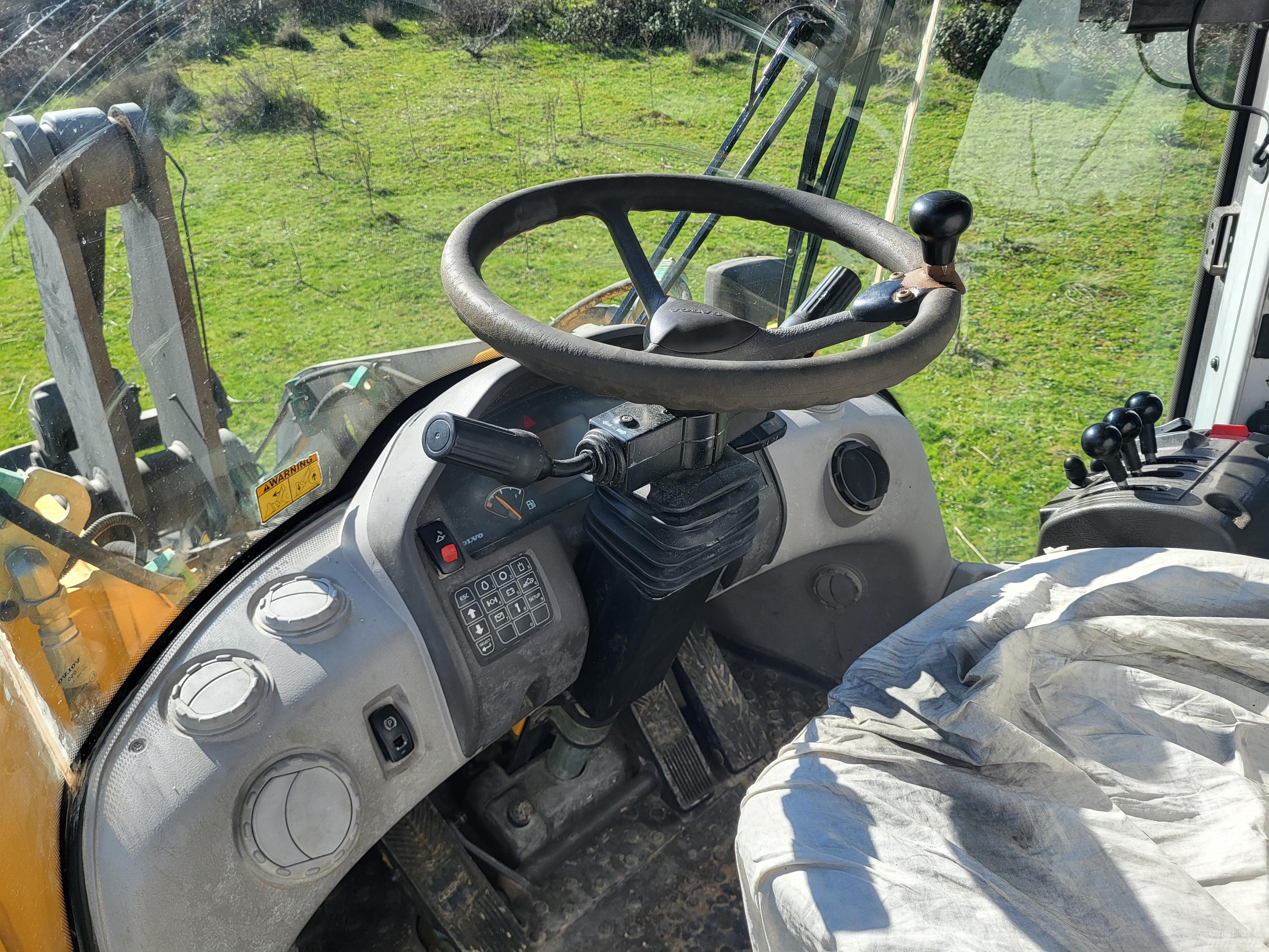 Volvo L90f Chargeuse sur pneus