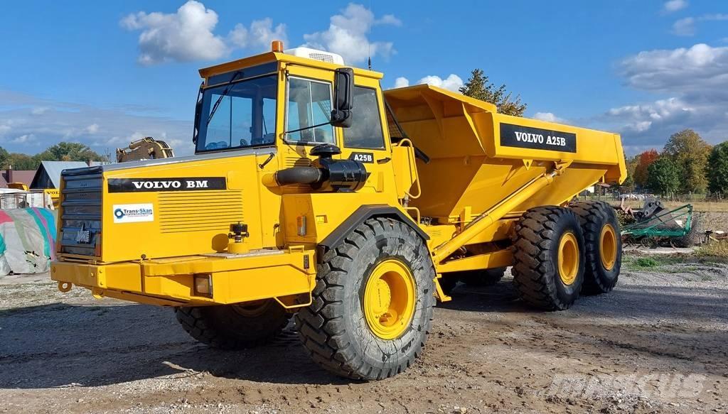 Volvo A 25 B , A 25 C Tombereau articulé