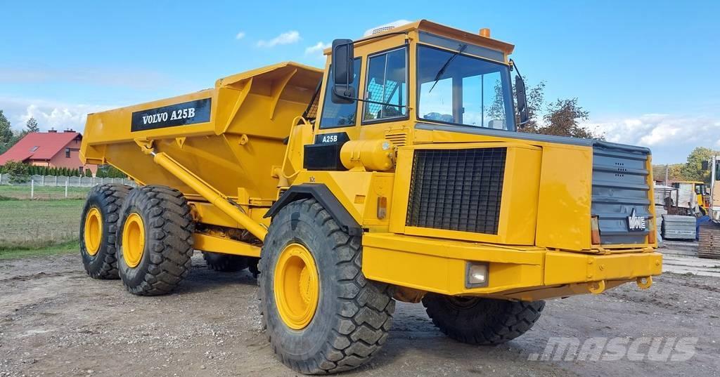 Volvo A 25 B , A 25 C Tombereau articulé
