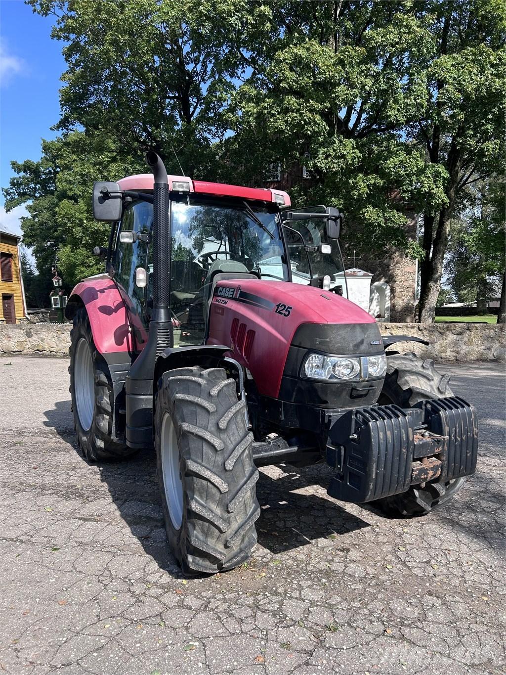 CASE Maxxum 125 Tracteur