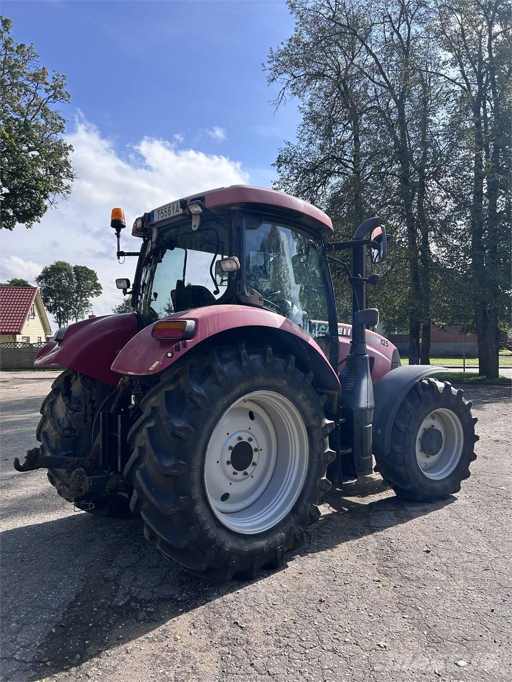 CASE Maxxum 125 Tracteur