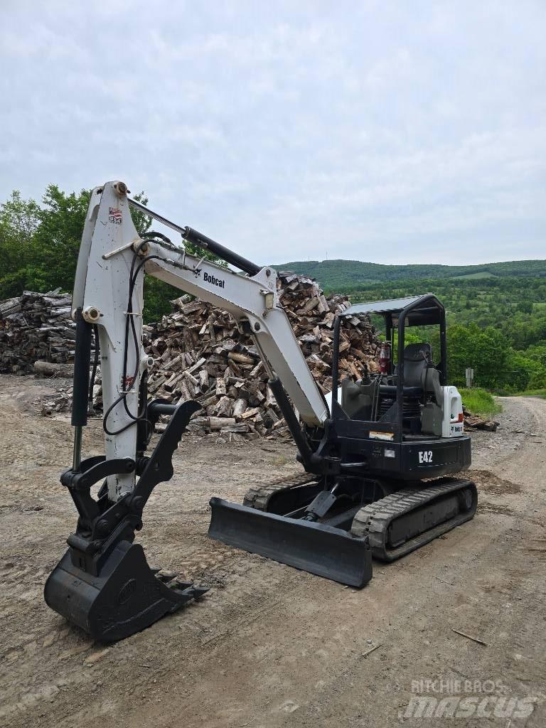 Bobcat E 42 Mini pelle < 7t