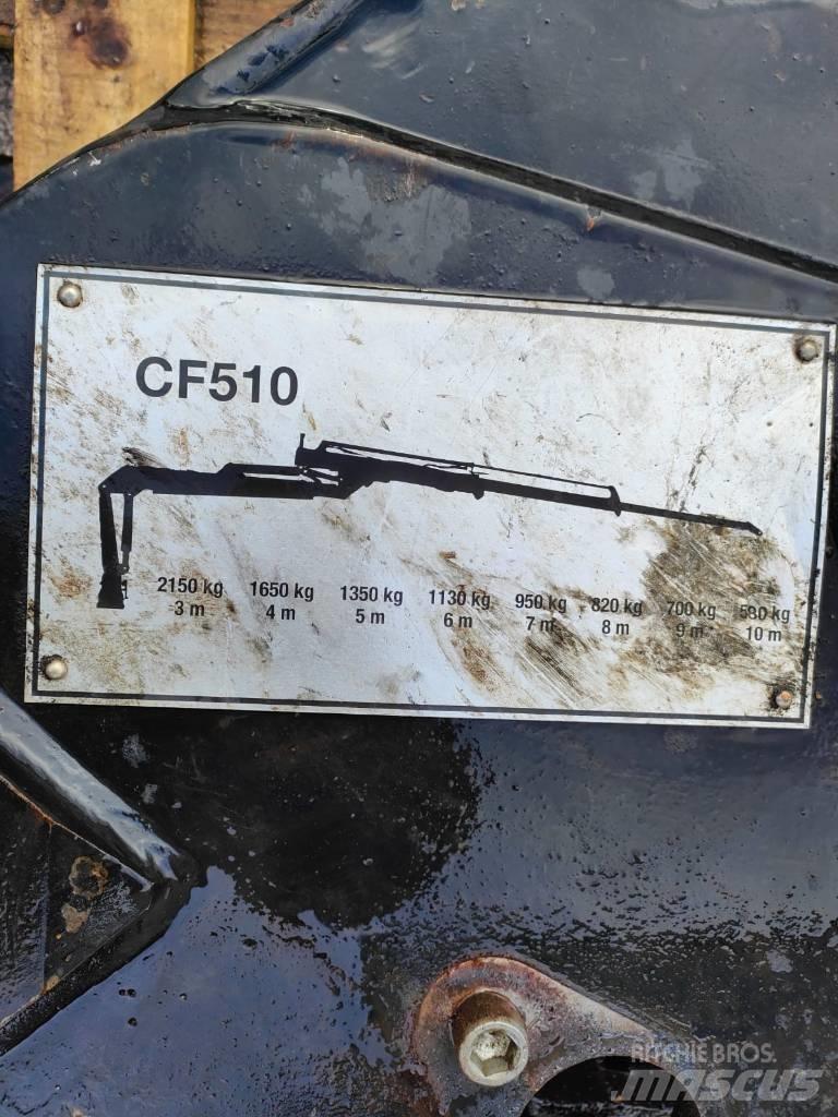 John Deere CF5 CF510 Bras et Godet