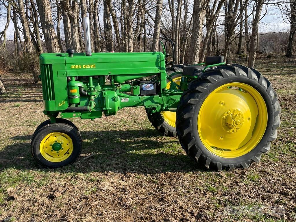John Deere 40T Tracteur