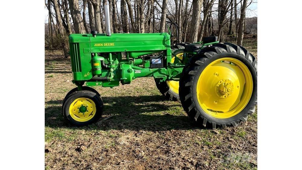 John Deere 40T Tracteur