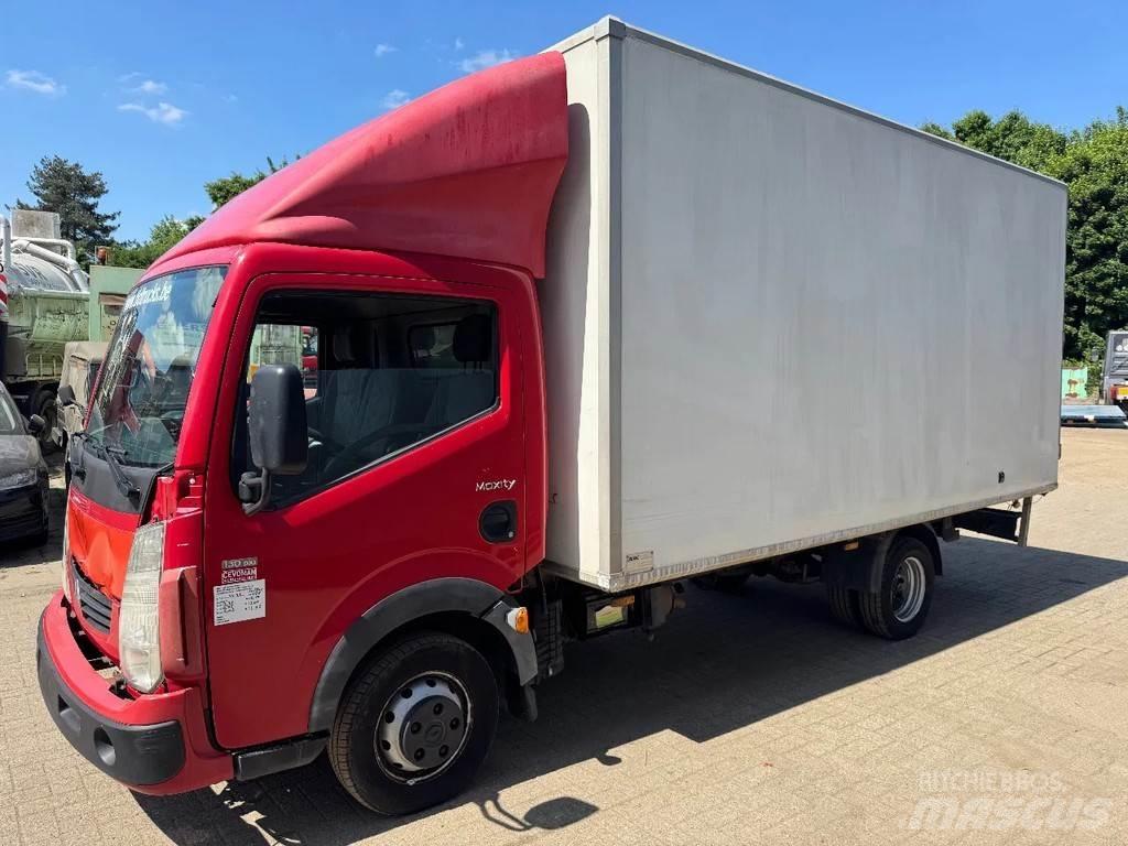 Renault Maxity 130 Autre fourgon / utilitaire