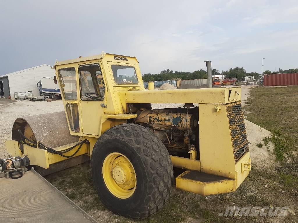 Bomag BW 212 D Compacteur de sol