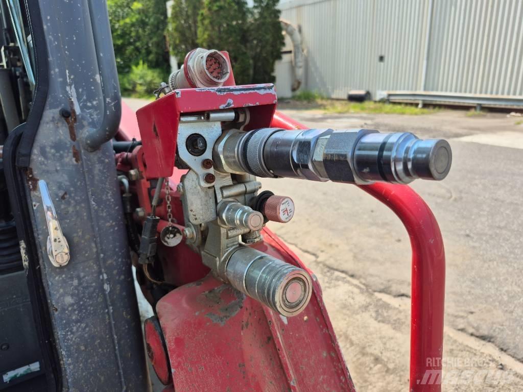 Takeuchi TL 8 Chargeuse compacte