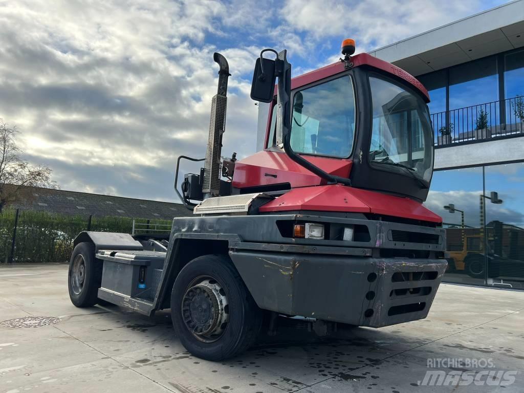 Terberg RT222 Tracteur de manœuvre