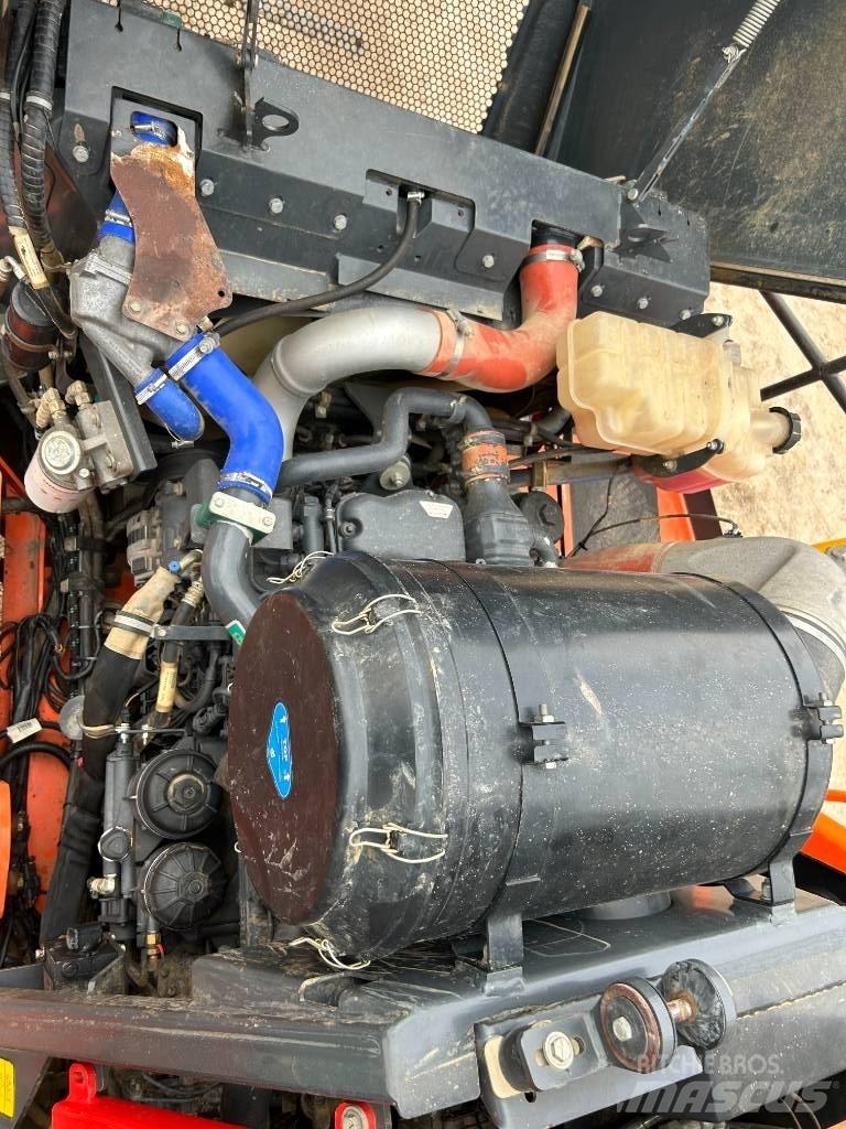 Doosan DA 30 Tombereau articulé
