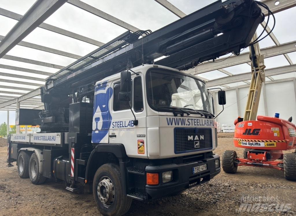 MAN 26.322 Grues mobiles
