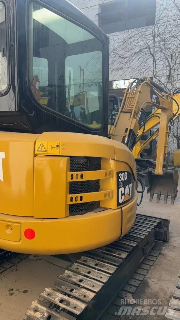 CAT 303.5 Mini pelle < 7t