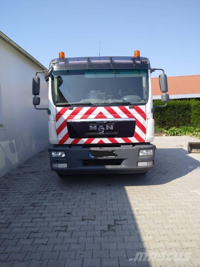 MAN TGM Camion plateau