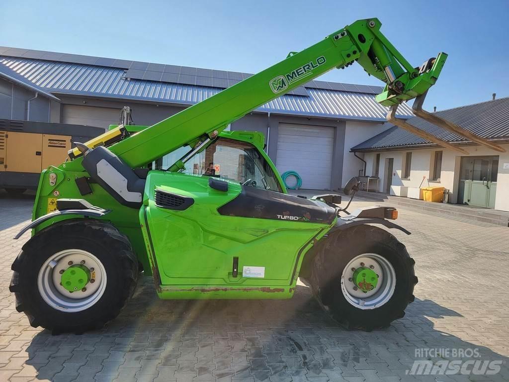 Merlo TF33.7 Chargeuse multifonction