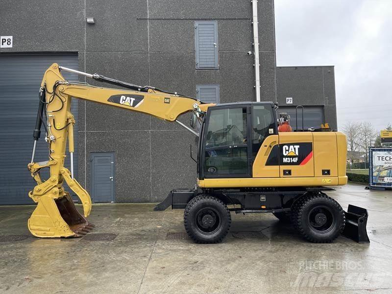 CAT M 314 F Pelle sur pneus