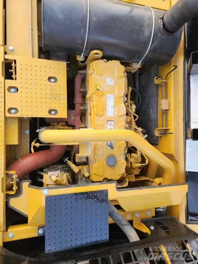 CAT 340 D L Pelle sur chenilles