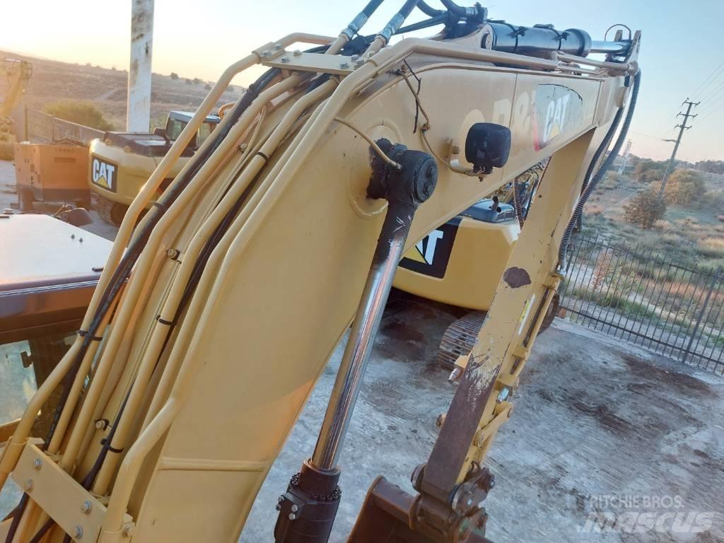 CAT 312 E Pelle sur chenilles