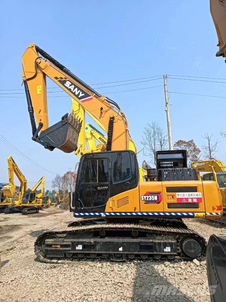 Sany SY 235 C Pelle sur chenilles