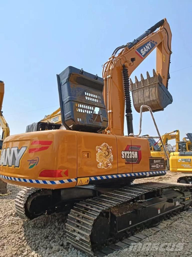 Sany SY 235 C Pelle sur chenilles