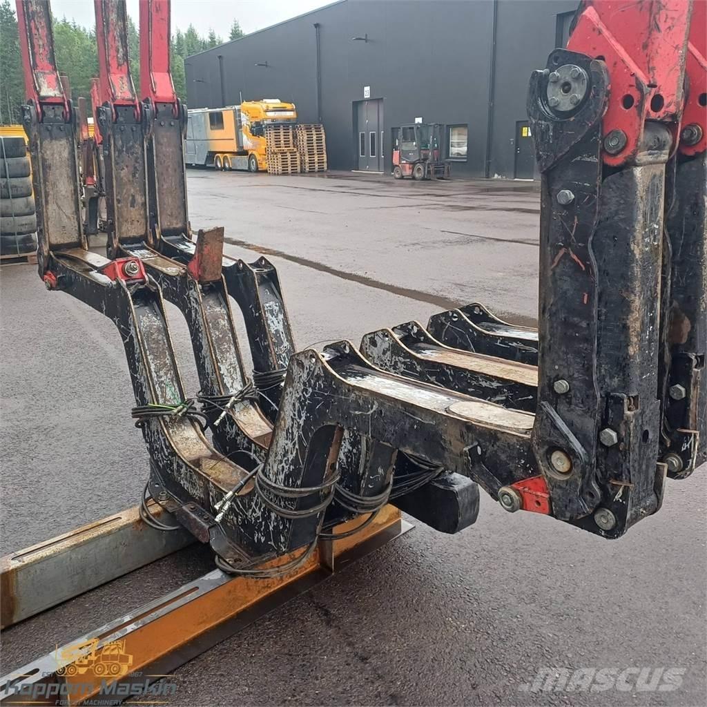 Komatsu 895 Autres accessoires pour matériel forestier
