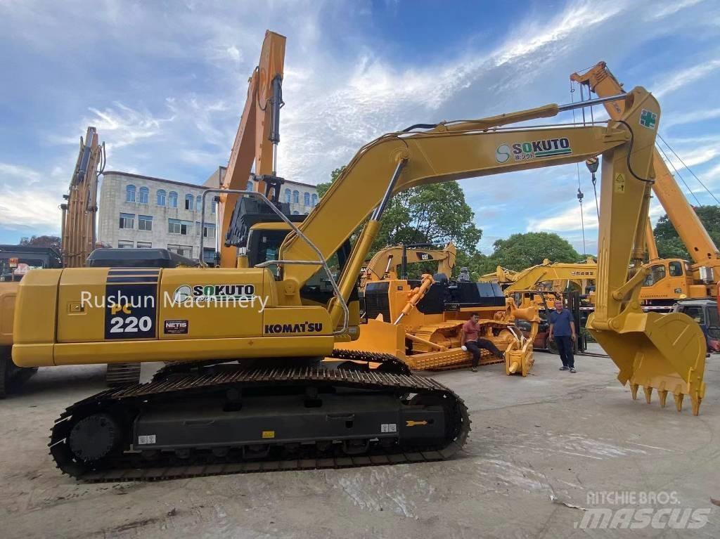 Komatsu PC220-7 Pelle sur chenilles