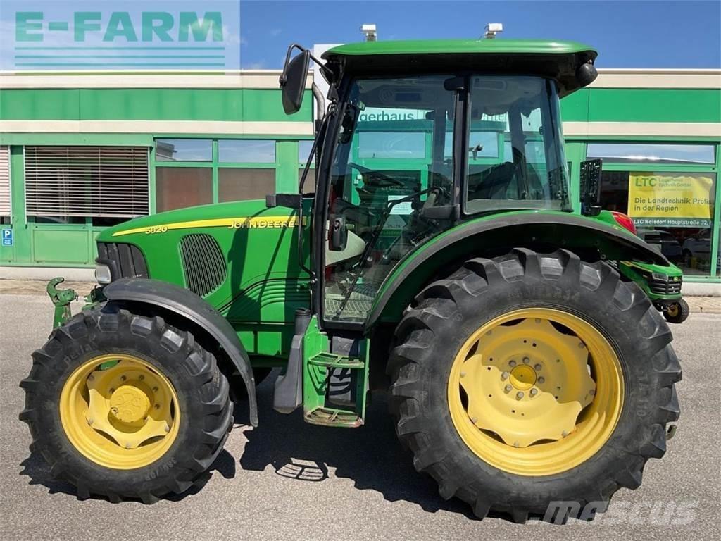 John Deere 5820 Tracteur