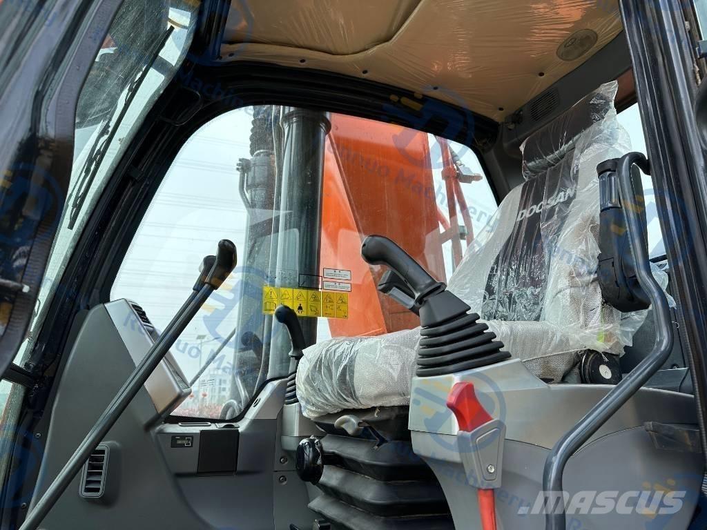 Doosan DX 300LC-9C Pelle sur chenilles