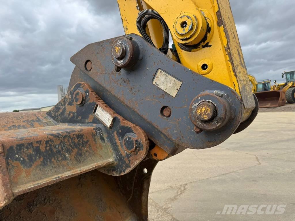 Komatsu PC 138 US-11 Pelle sur chenilles