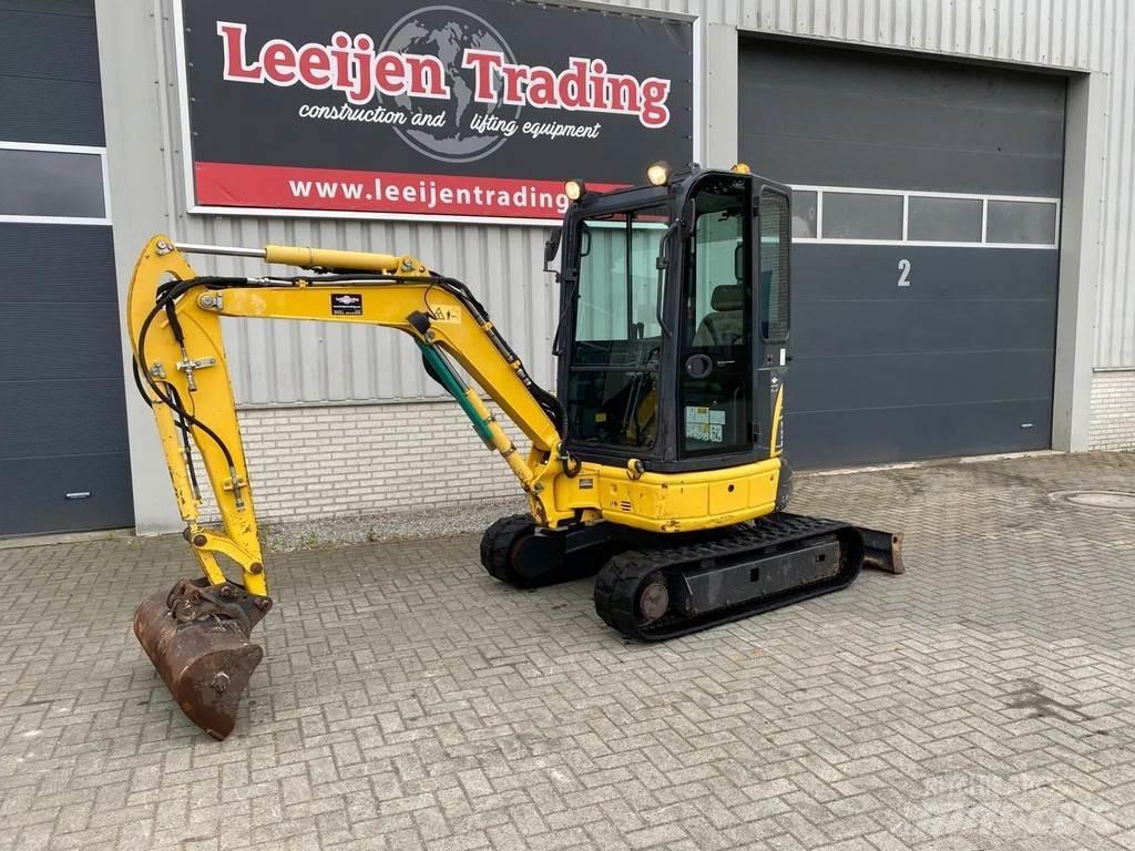 Komatsu PC26MR-3 Mini pelle < 7t
