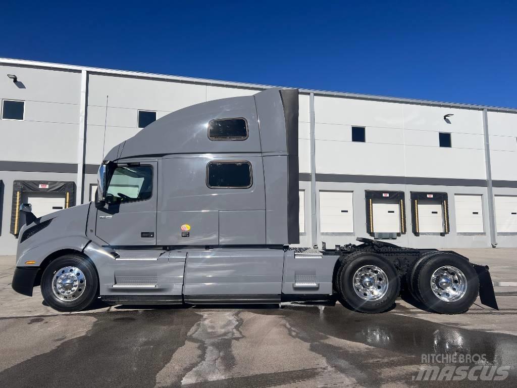Volvo VNL860 Tracteur routier