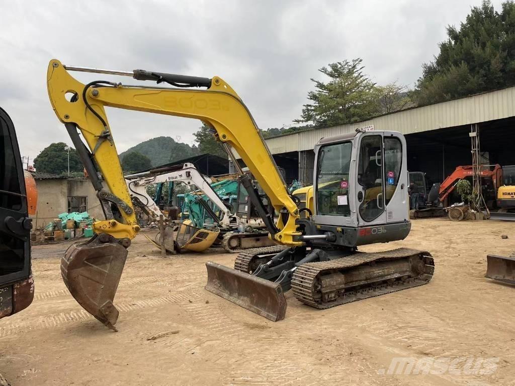 Wacker Neuson 8003 Mini pelle 7t-12t