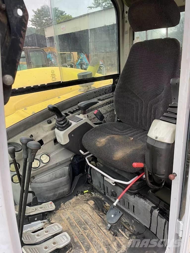 Wacker Neuson 8003 Mini pelle 7t-12t