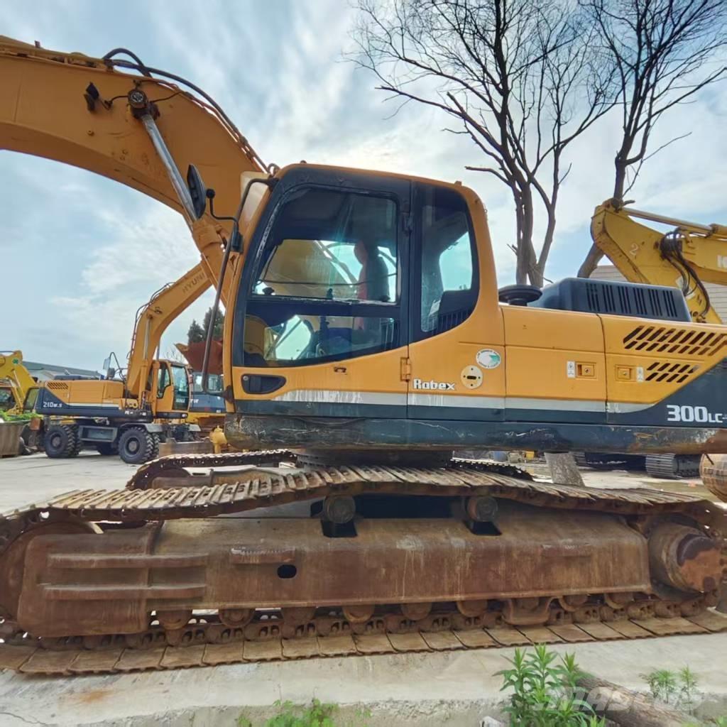 Hyundai R300LC Pelle sur chenilles