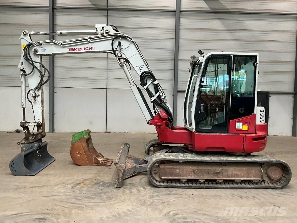 Takeuchi TB 280 FR Mini pelle 7t-12t
