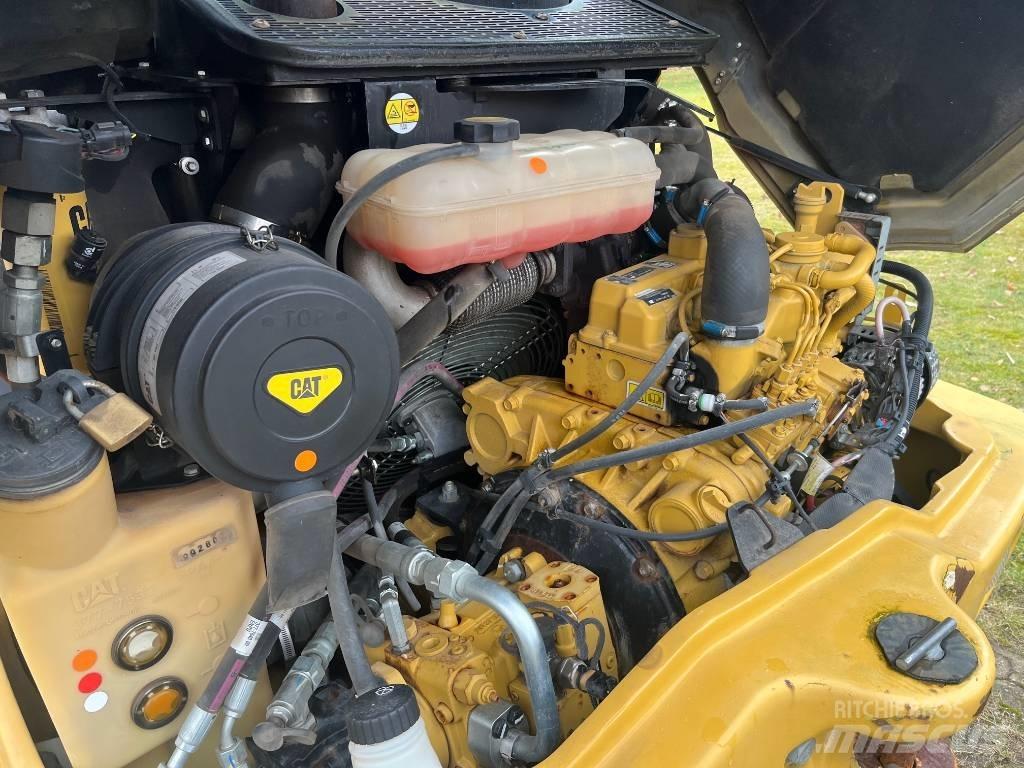 CAT 906 H Mini chargeuse